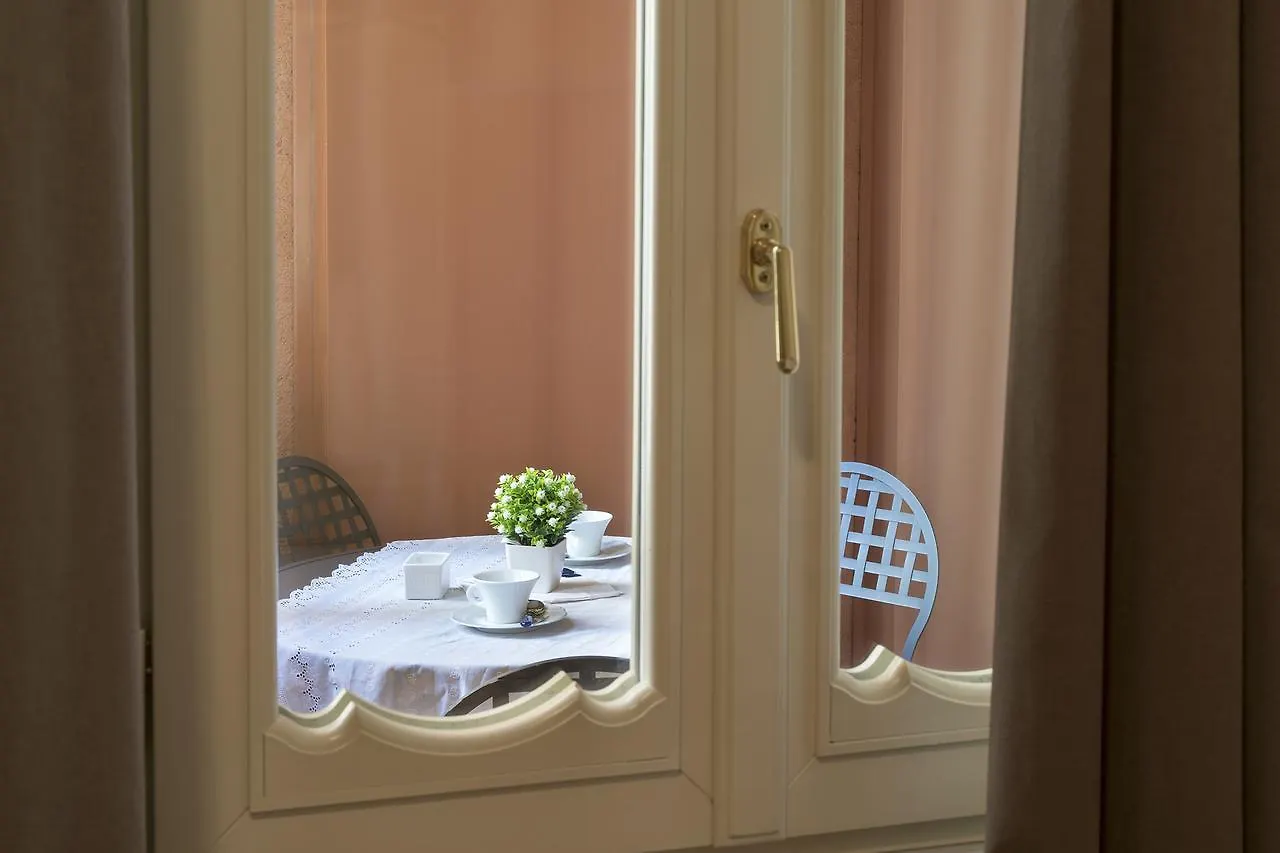 Apartamento Domus Ara Pacis Roma Italia
