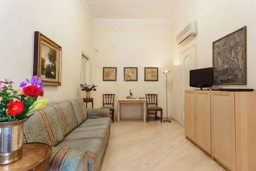 Apartamento Domus Ara Pacis Roma Italia